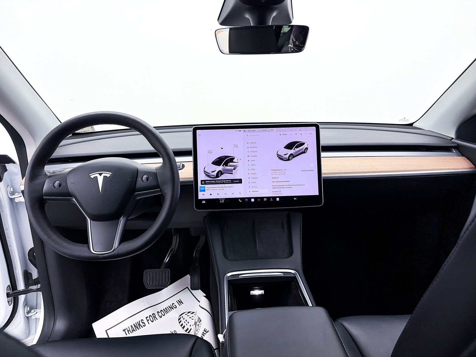 Used 2022 Tesla Model Y Long Range image 26