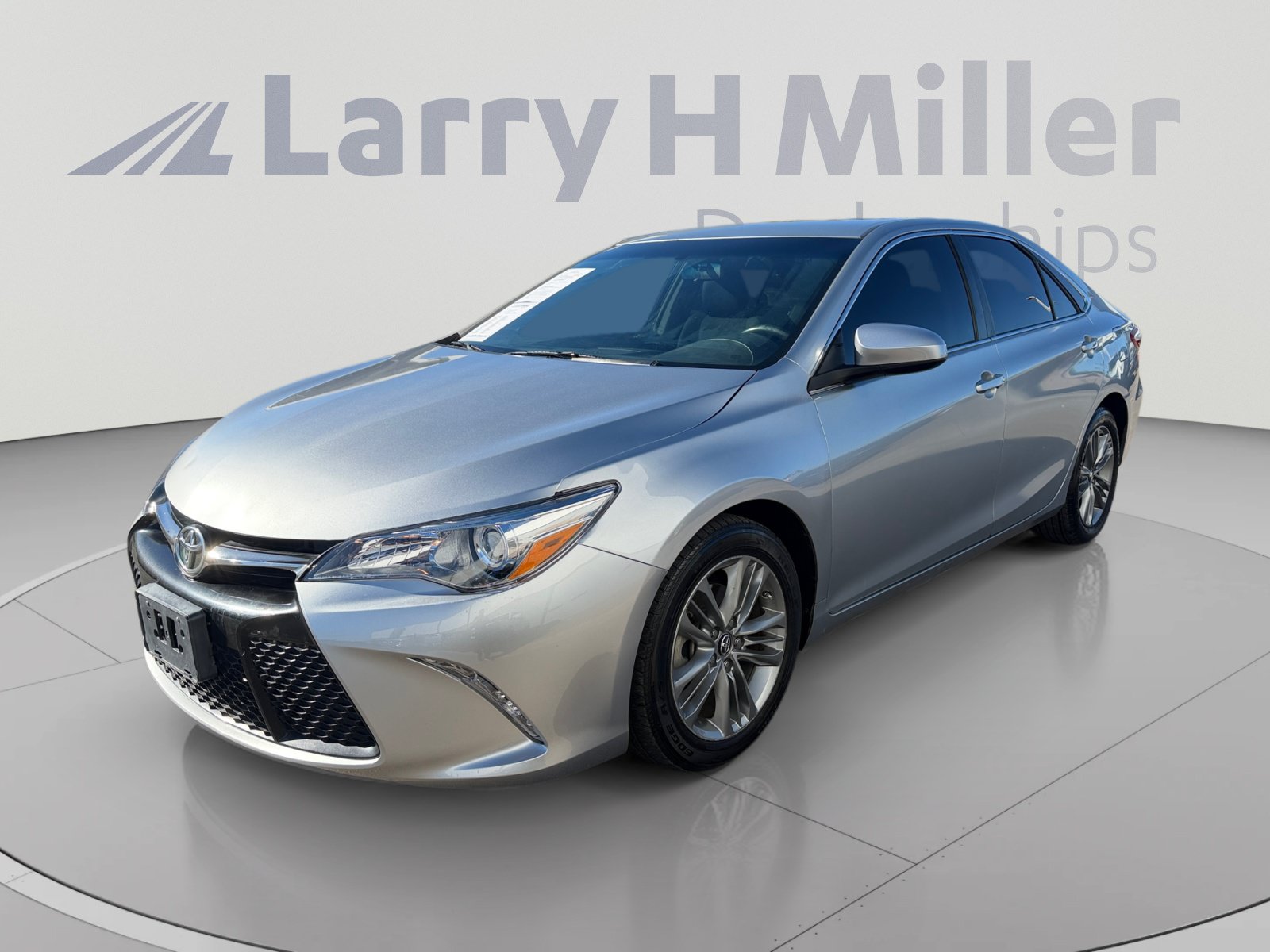 Used 2017 Toyota Camry SE