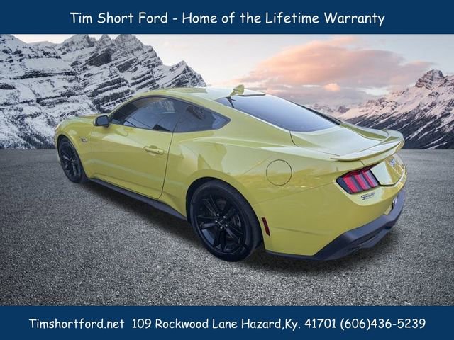 Used 2025 Ford Mustang GT image 4