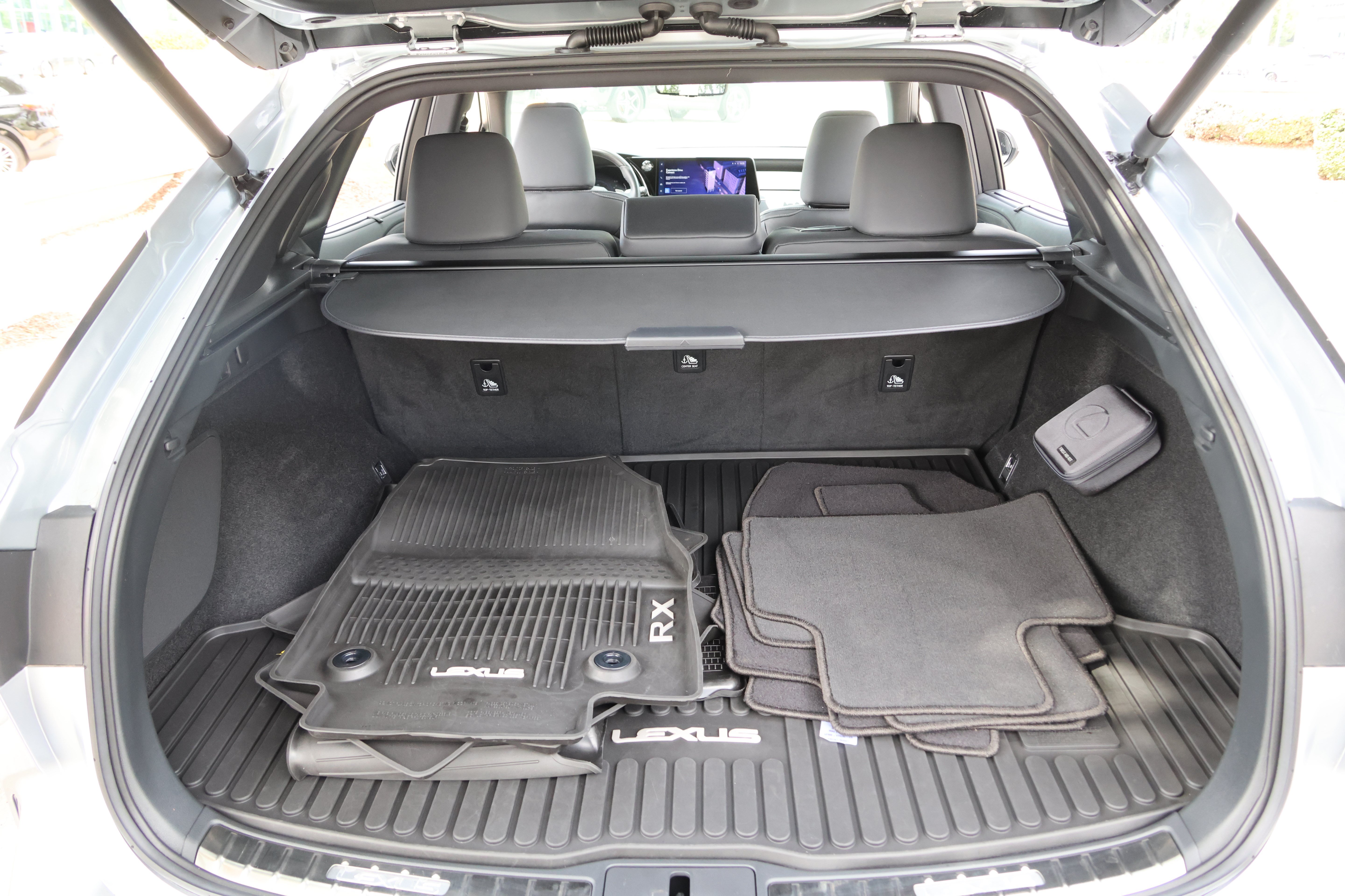 Certified 2023 Lexus RX 350 AWD w/ Accessory Package image 38