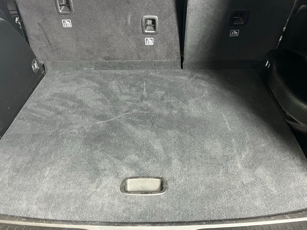 Used 2023 Jeep Grand Cherokee Laredo w/ Luxury Tech Group I image 24