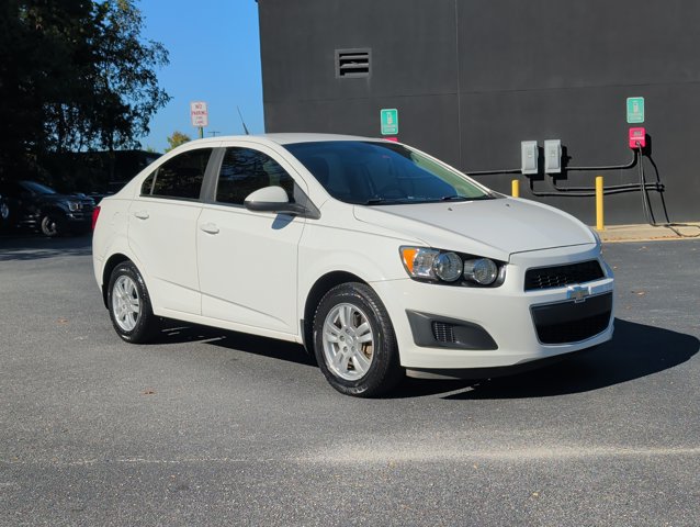 Used 2013 Chevrolet Sonic LT FWD image 3