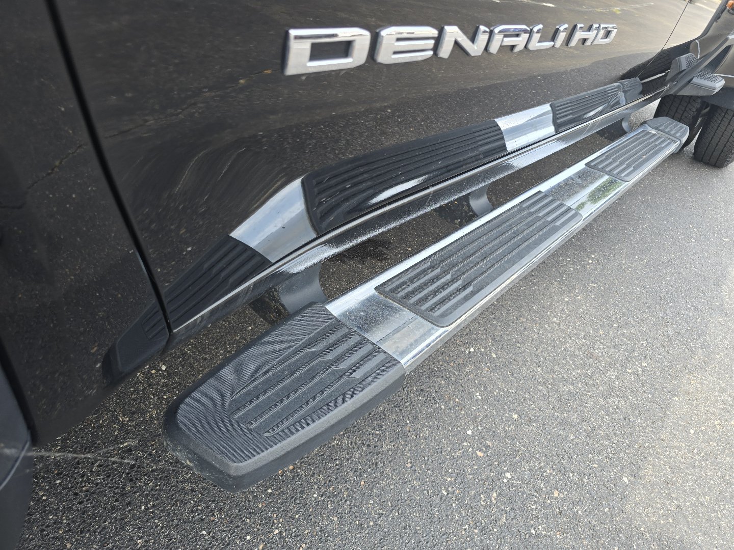 Used 2020 GMC Sierra 3500 Denali w/ Denali Ultimate Package AWD/4WD image 19