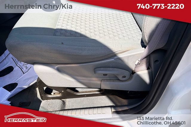 Used 2006 Jeep Liberty Sport AWD/4WD image 13