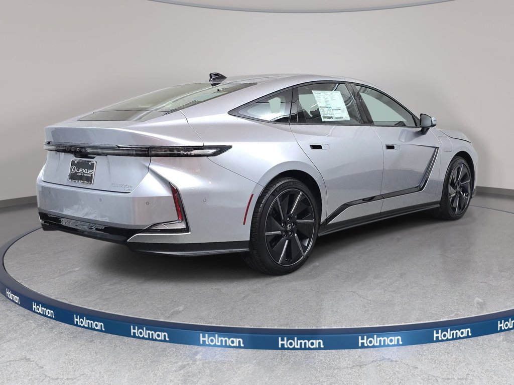 New 2026 Lexus ES 500e w/ Accessory Package (Z2) AWD/4WD image 5