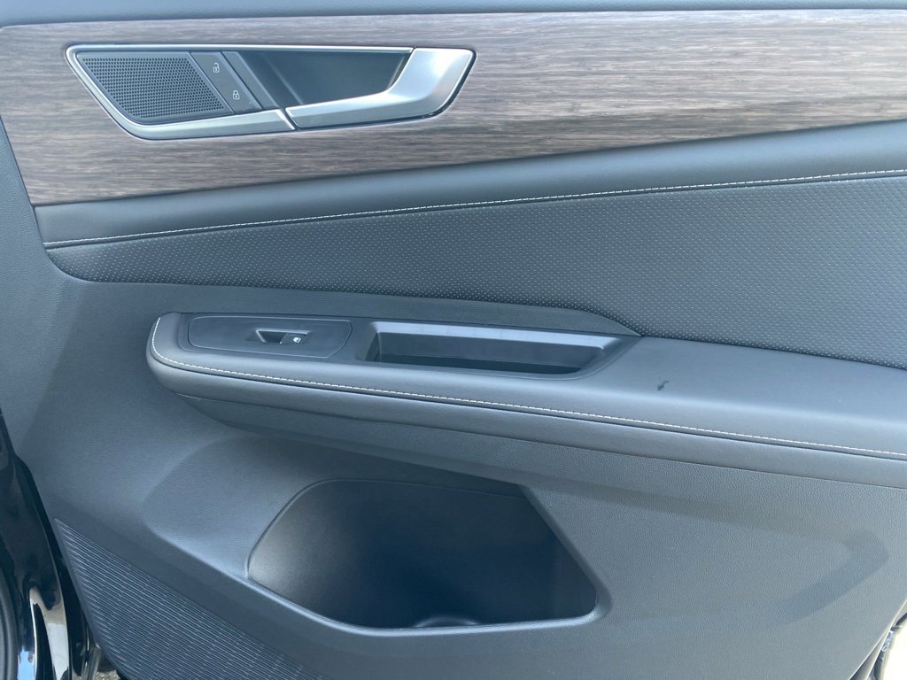 New 2025 Volkswagen Atlas SEL image 27