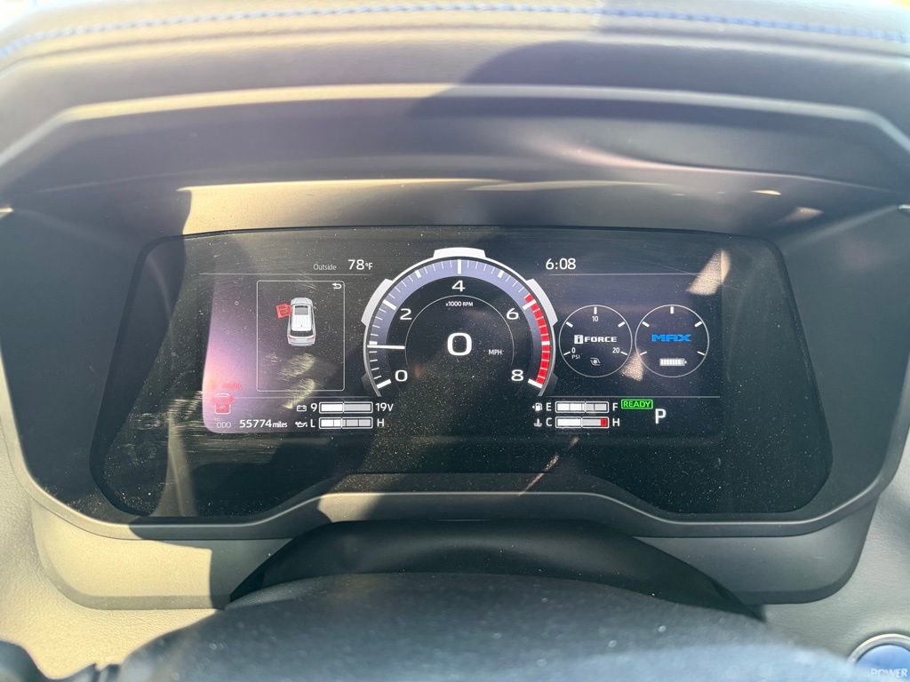 Used 2023 Toyota Sequoia Platinum AWD/4WD image 10