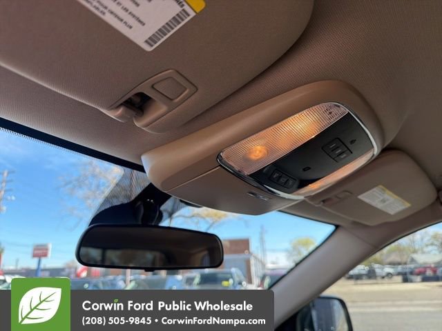 Used 2018 Jeep Grand Cherokee Laredo image 18