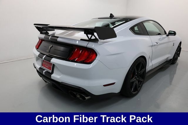 Used 2021 Ford Mustang Shelby GT500 w/ Carbon Fiber Track Pack RWD image 11