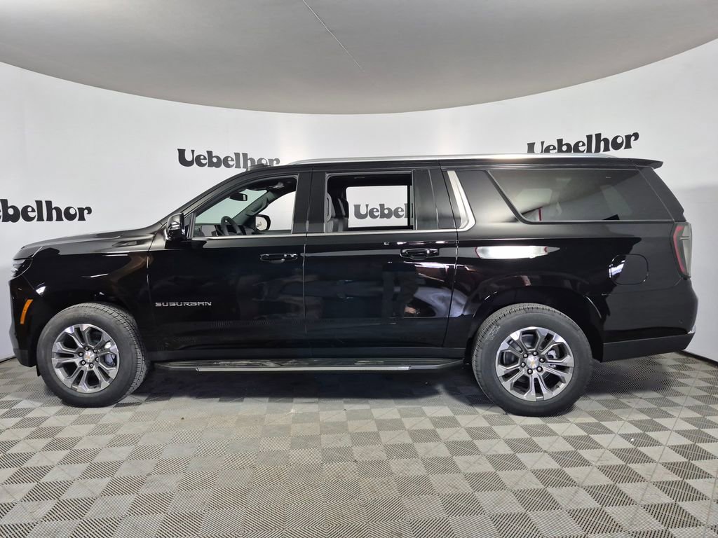 New 2026 Chevrolet Suburban LT image 4