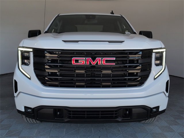 New 2026 GMC Sierra 1500 Elevation image 3