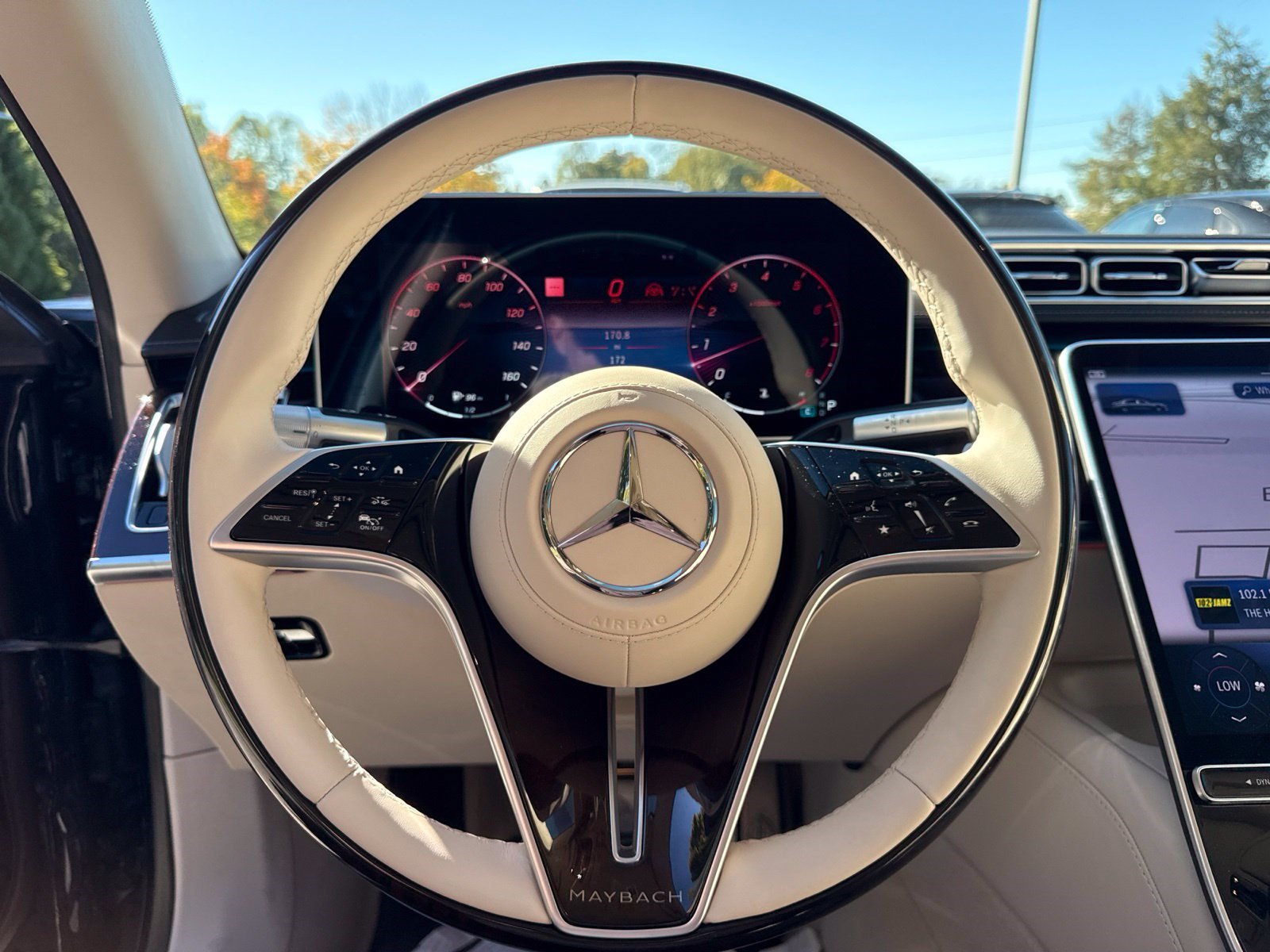 Used 2026 Mercedes-Benz Maybach S 680 4MATIC image 15