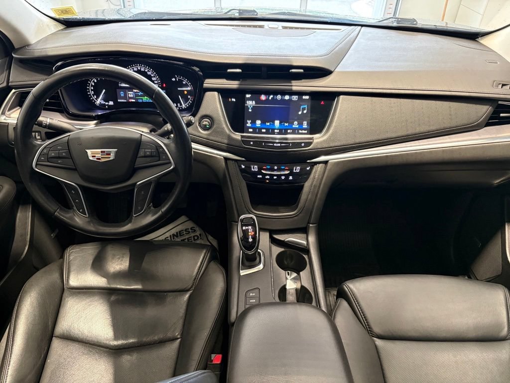 Used 2018 Cadillac XT5 Luxury w/ Driver Awareness Package AWD/4WD image 27