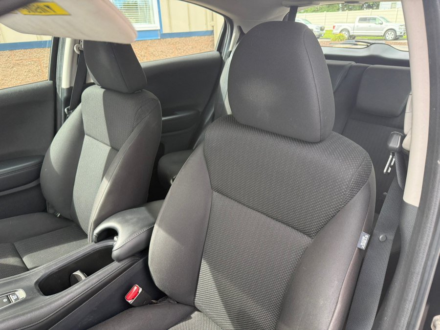 Used 2018 Honda HR-V LX image 14