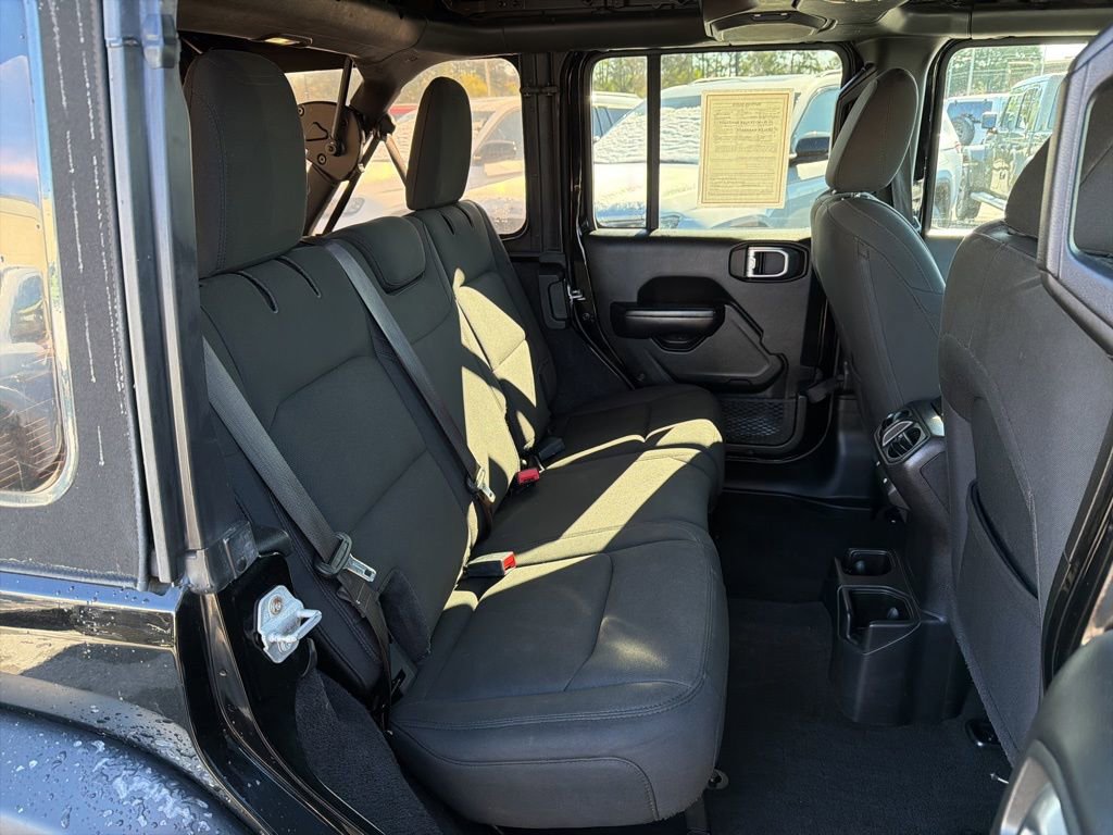 Used 2019 Jeep Wrangler Unlimited Sport S image 16