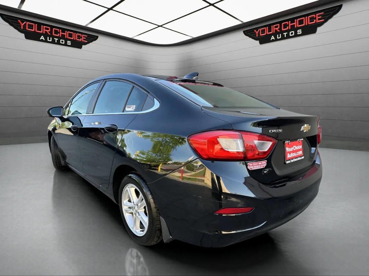 Used 2018 Chevrolet Cruze LT image 6