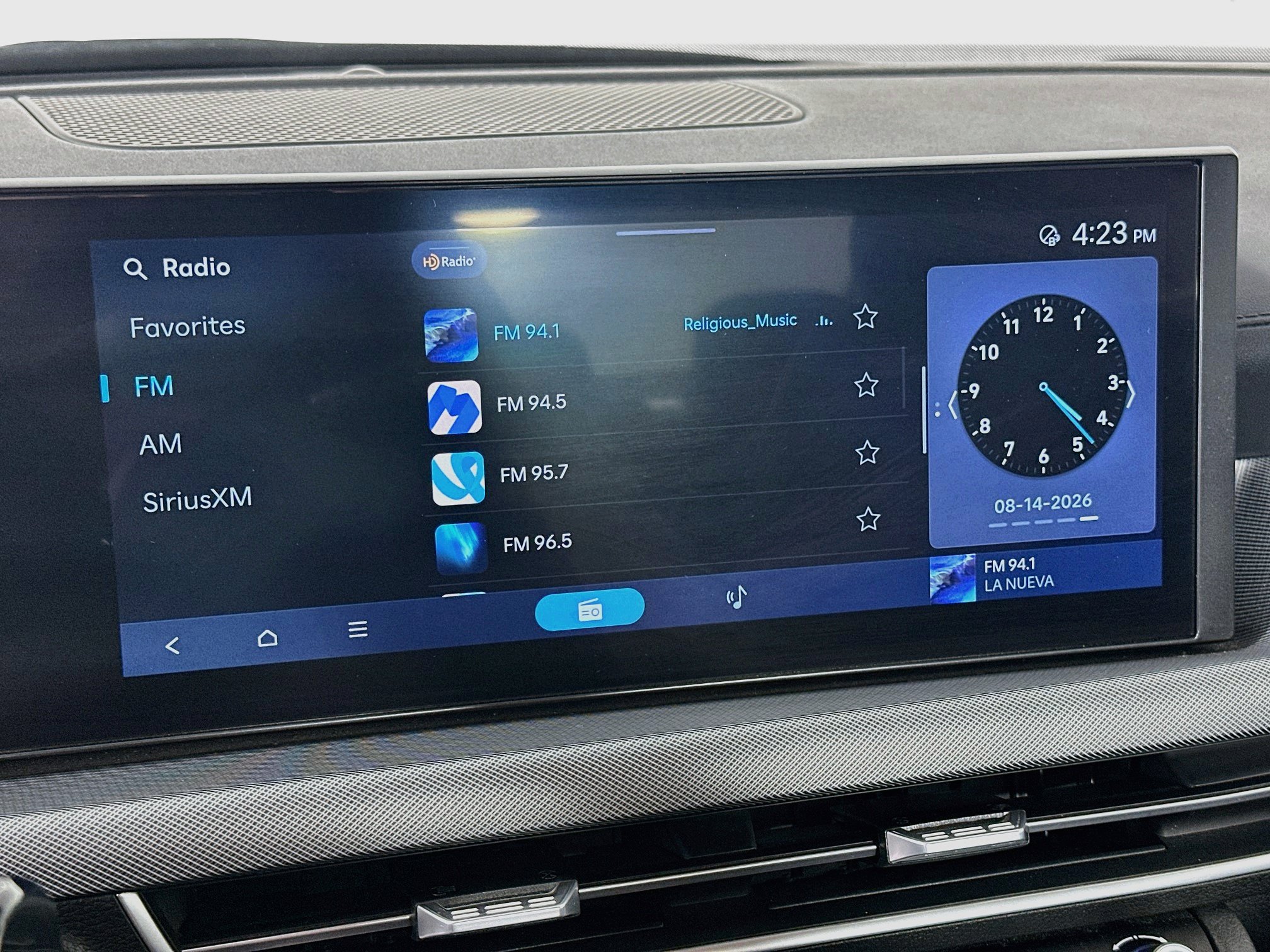 Used 2025 Hyundai Sonata SEL FWD image 21