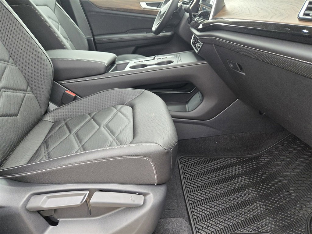 New 2026 Volkswagen Atlas SE image 12