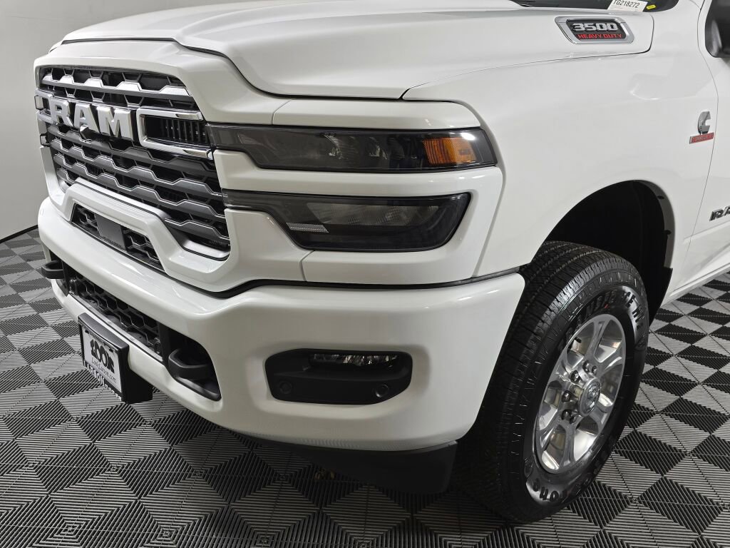 New 2026 RAM 3500 Big Horn AWD/4WD image 11
