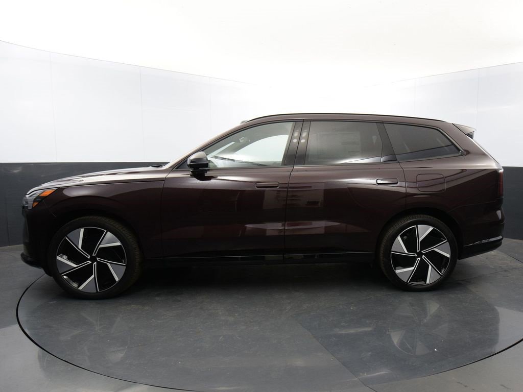 New 2025 Volvo EX90 Ultra image 2