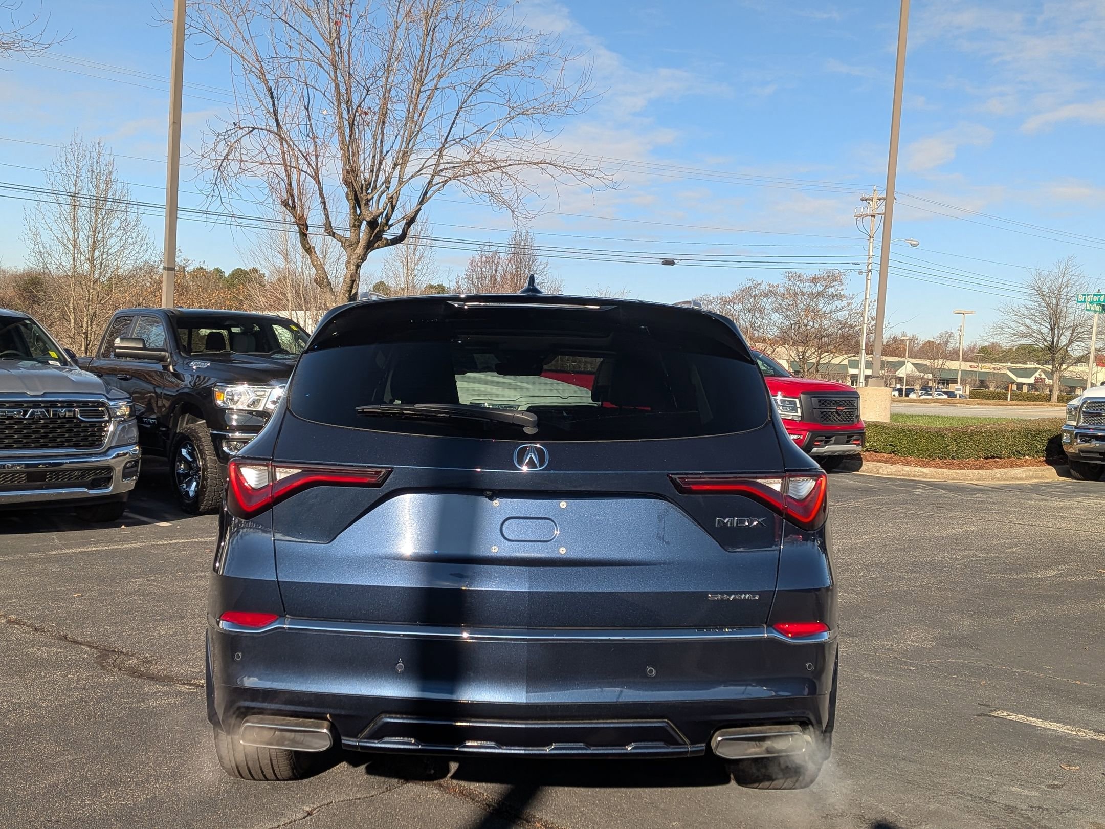 Used 2025 Acura MDX SH-AWD w/ Advance Package image 8