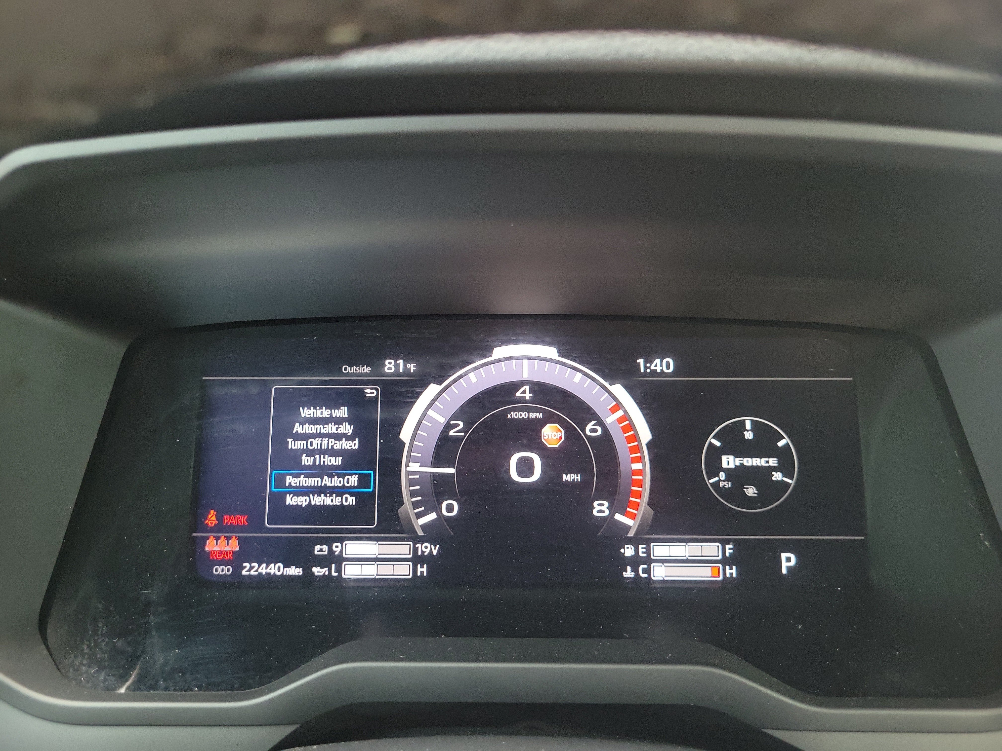 Used 2025 Toyota Tundra Limited AWD/4WD image 24