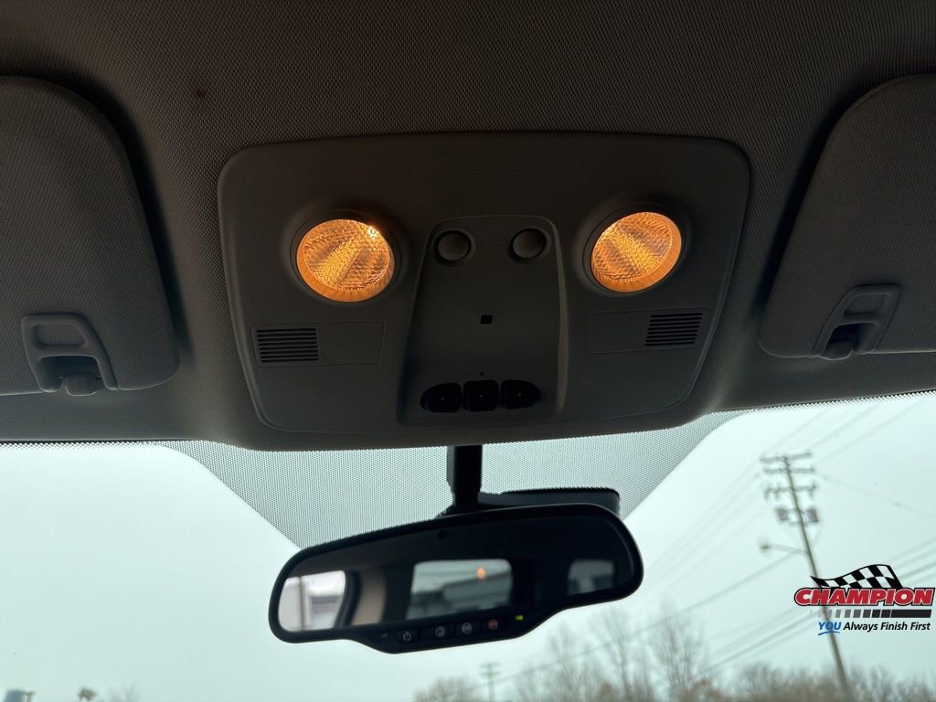 Used 2017 GMC Acadia Limited SLT image 24