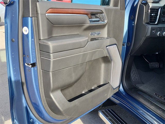 New 2026 GMC Sierra 1500 Denali w/ Denali Reserve Package image 14