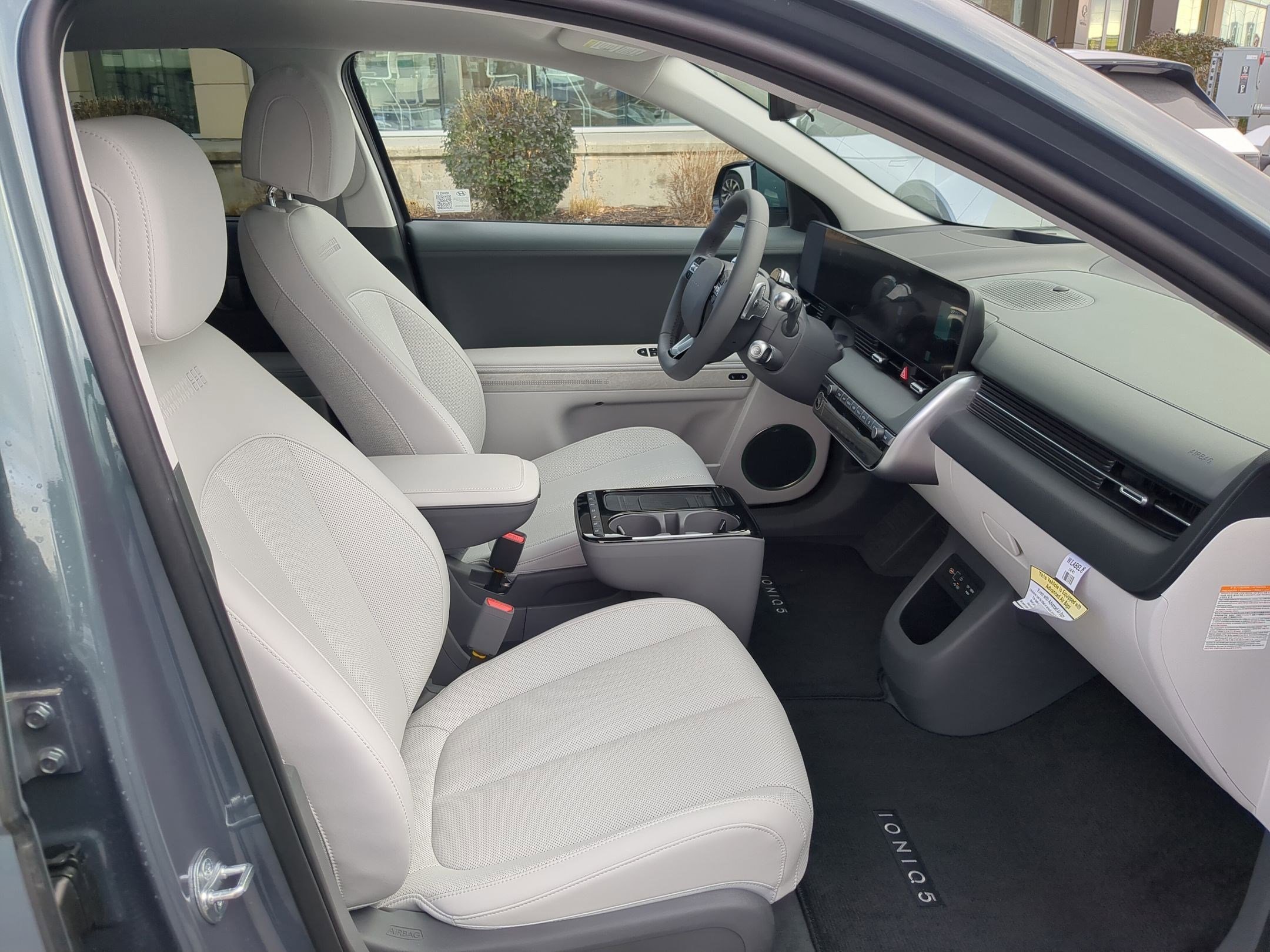 Certified 2025 Hyundai Ioniq 5 Limited image 34