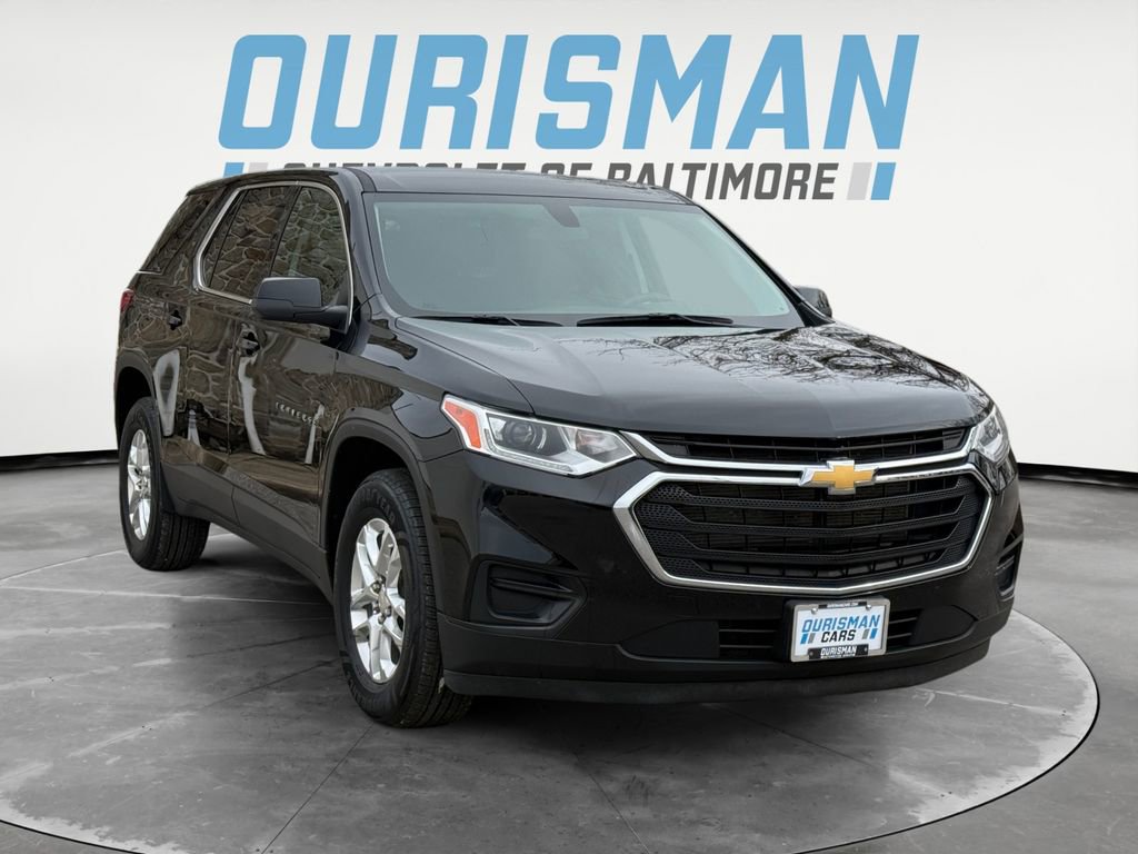 Used 2021 Chevrolet Traverse LS video 1