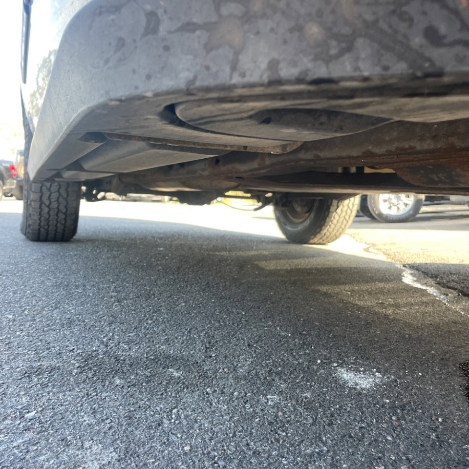 Used 2010 Chevrolet Suburban LT image 24