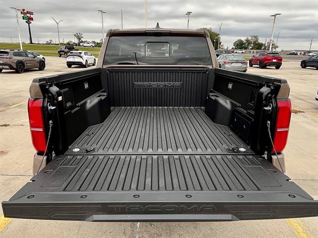 New 2026 Toyota Tacoma TRD Off-Road AWD/4WD image 5