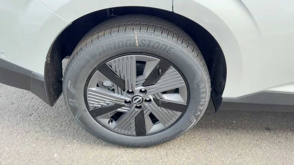 New 2025 Nissan Murano SL image 7