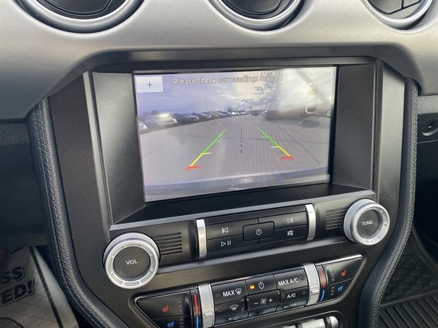 Used 2020 Ford Mustang Premium image 21