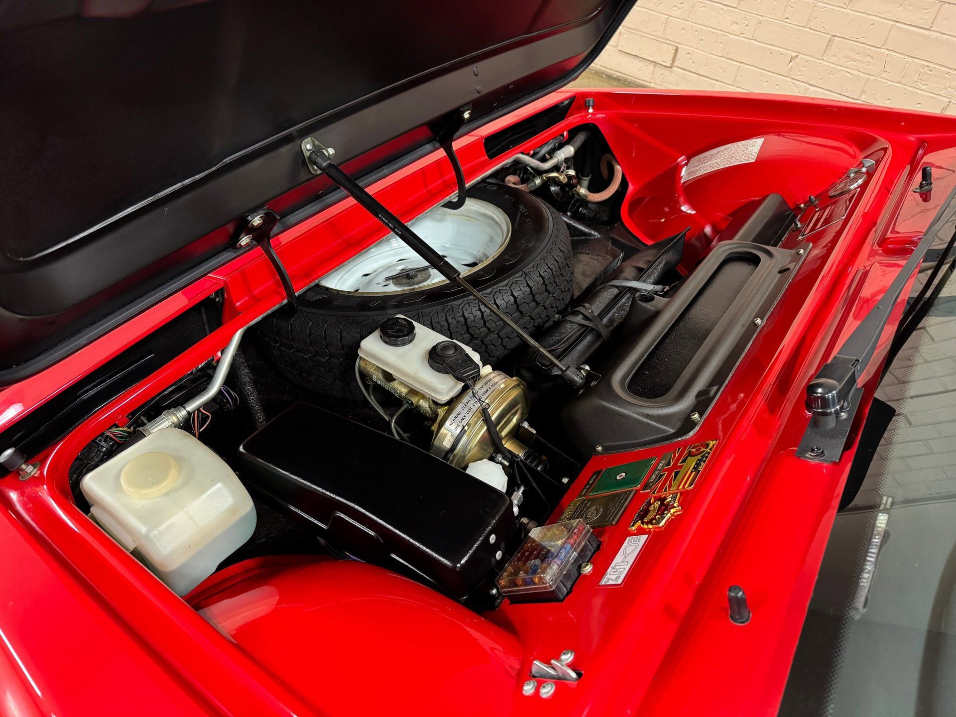 Used 1990 Lotus Esprit SE RWD image 70