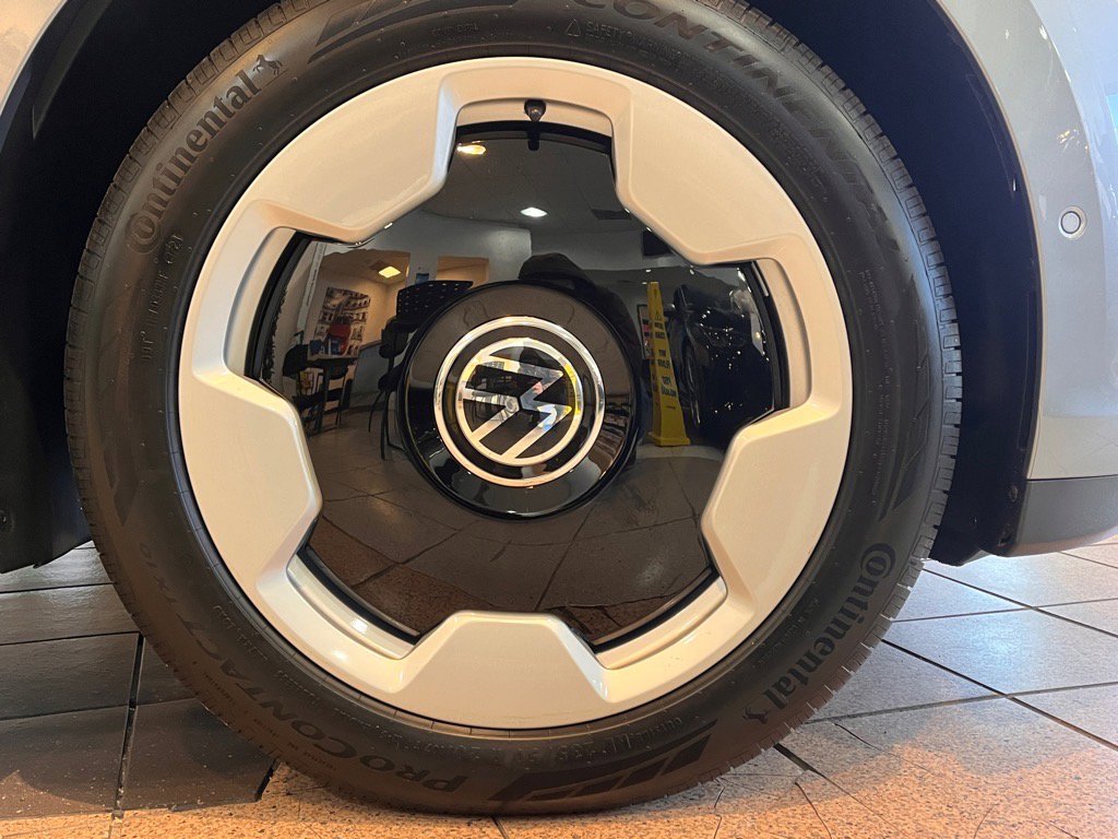 New 2025 Volkswagen ID. Buzz Pro S image 14