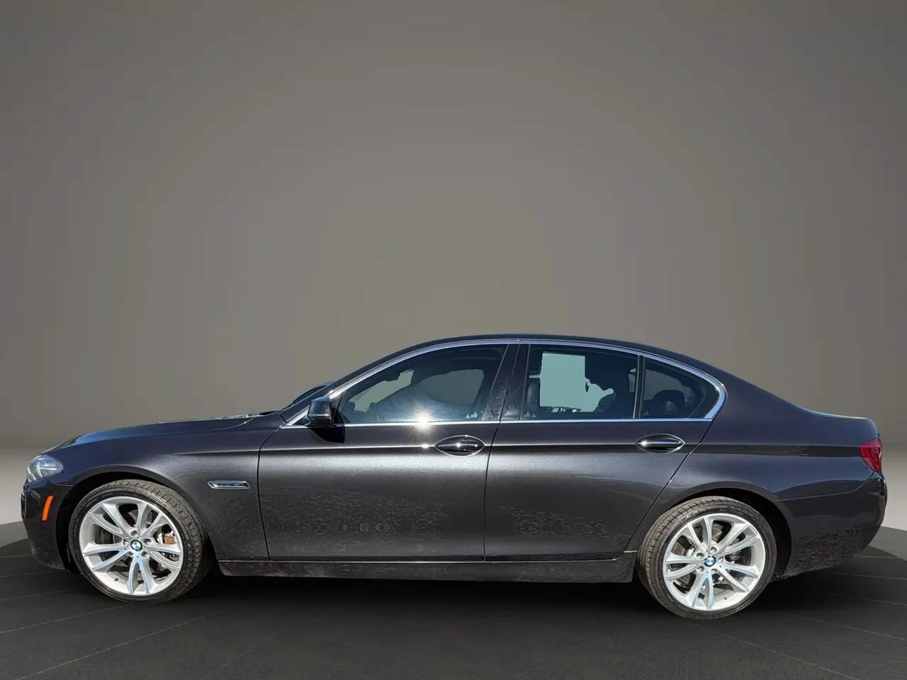 Used 2016 BMW 535i xDrive Sedan AWD/4WD image 8