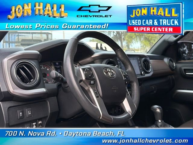 Used 2021 Toyota Tacoma Limited image 21