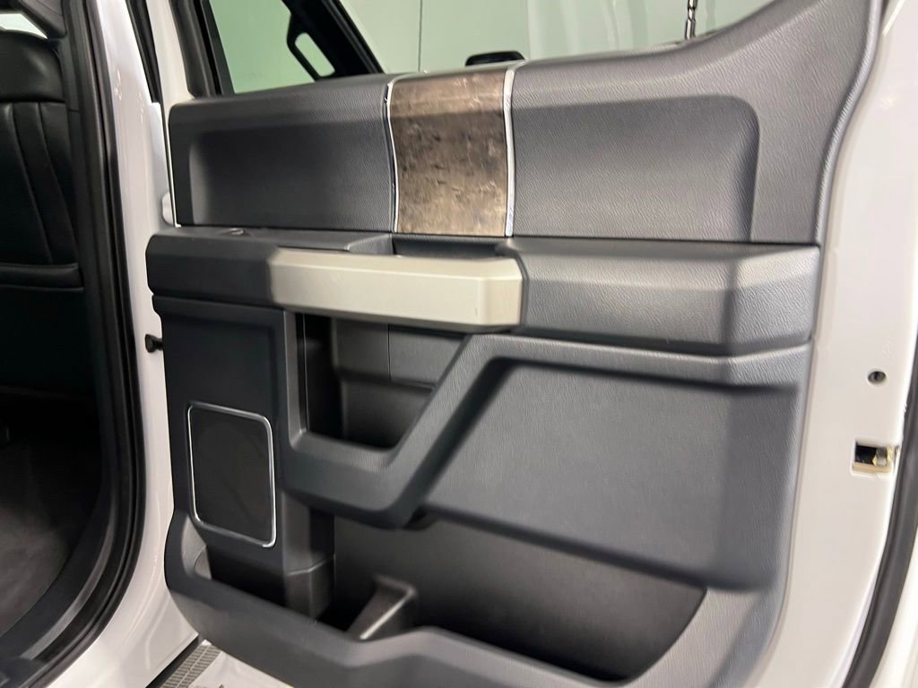 Used 2022 Ford F250 Lariat w/ FX4 Off-Road Package image 31