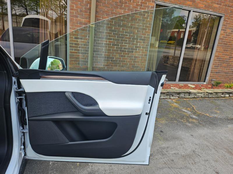 Used 2023 Tesla Model X AWD/4WD image 61