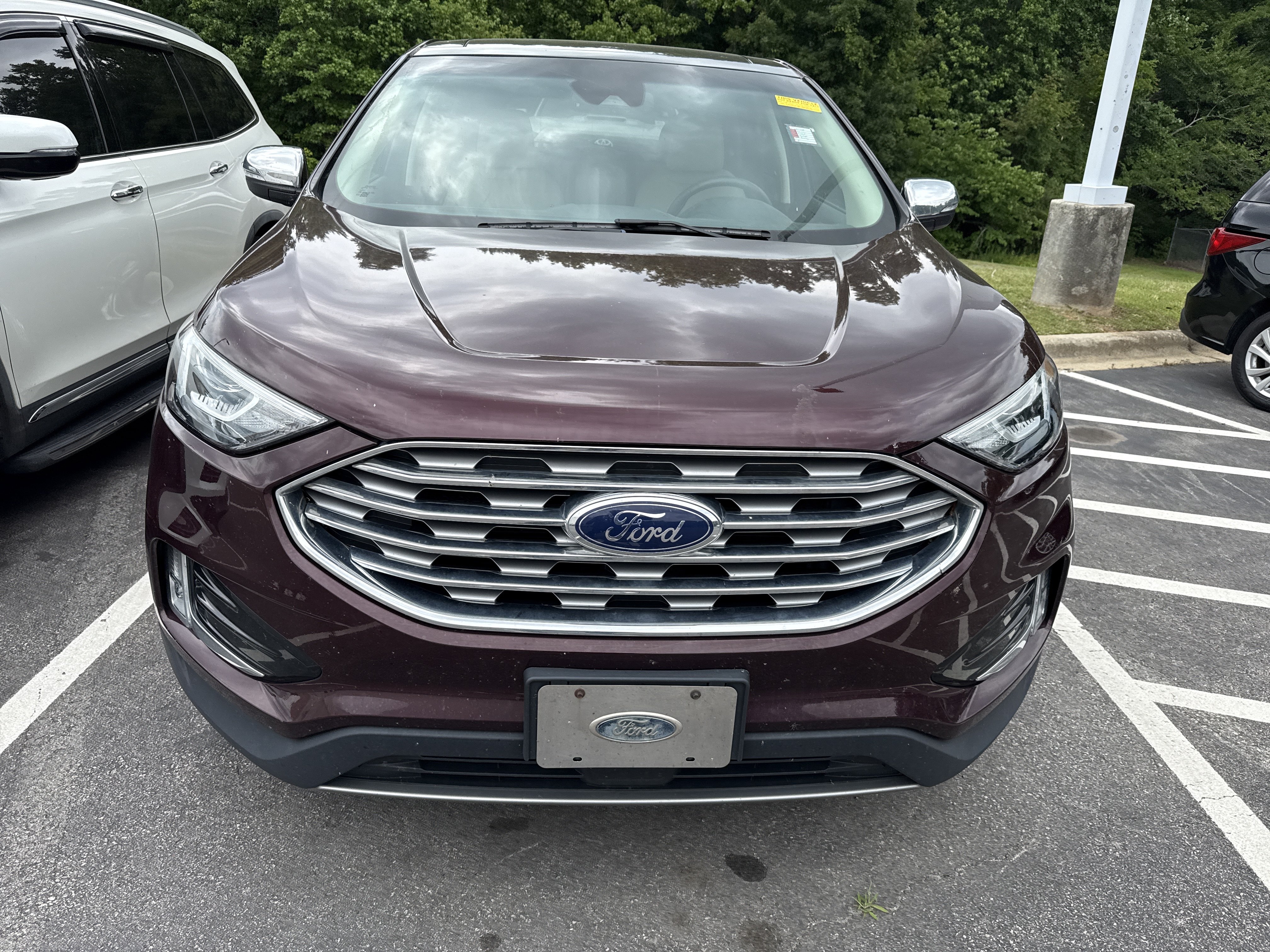 Used 2020 Ford Edge SEL FWD image 3