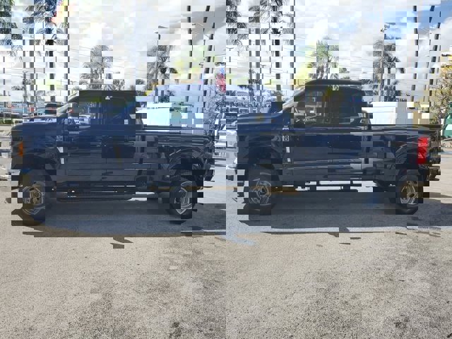 Used 2023 Ford F350 XLT image 4