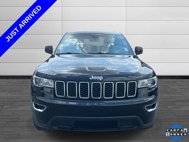 Used 2021 Jeep Grand Cherokee Laredo w/ Security & Convenience Group AWD/4WD image 9
