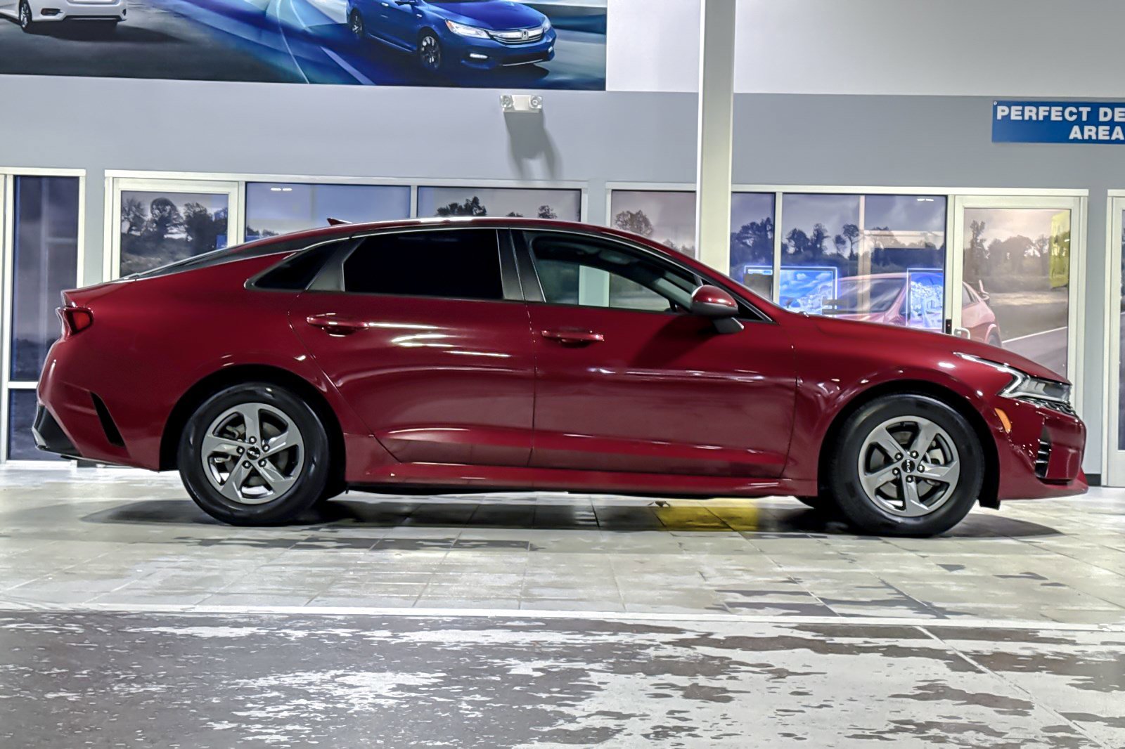 Used 2022 Kia K5 LXS image 7