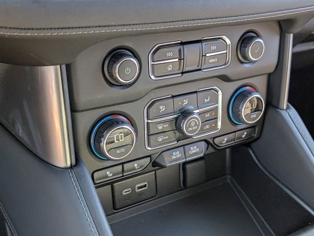 Used 2024 Chevrolet Tahoe Z71 image 25