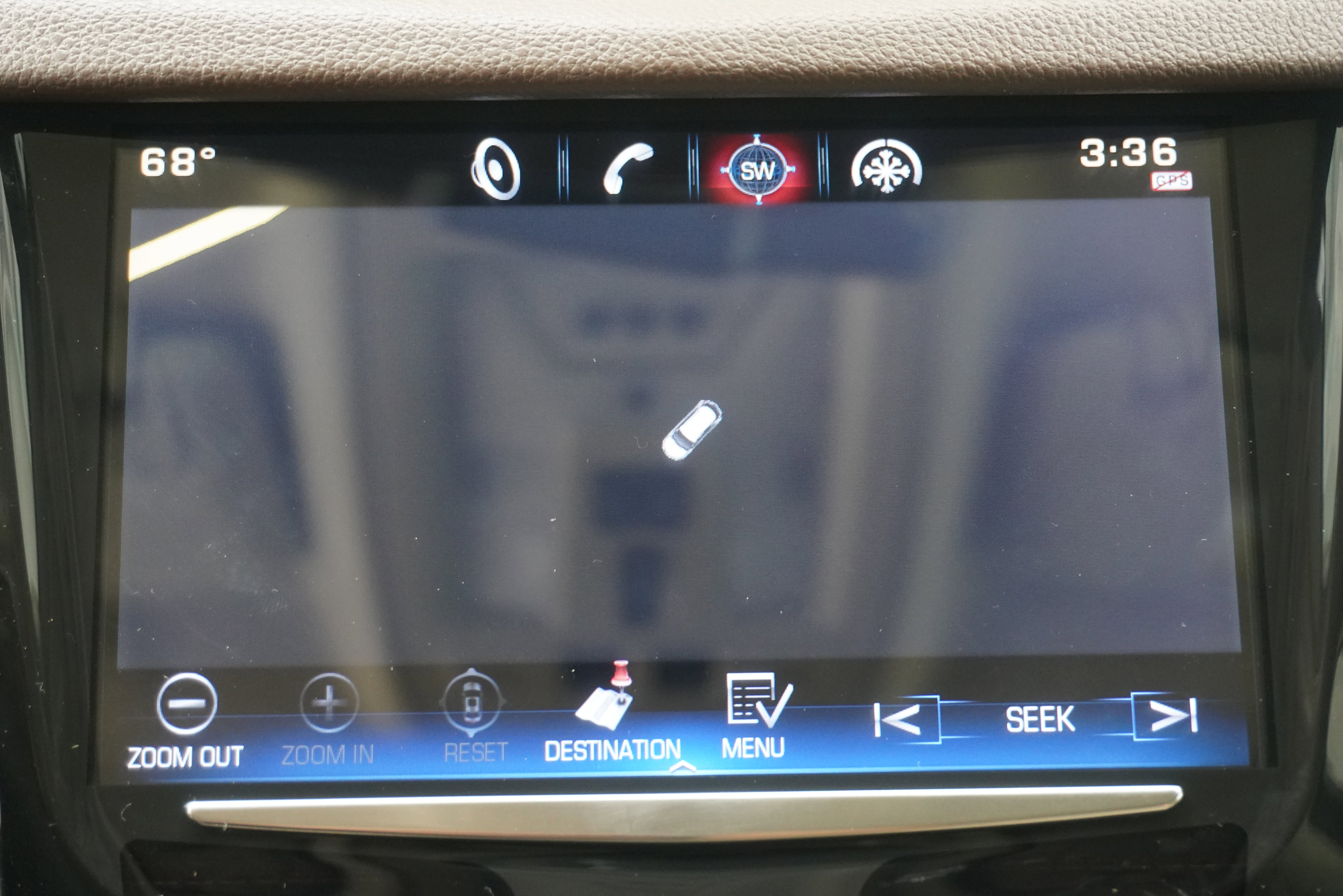 Used 2015 Cadillac SRX Luxury w/ Driver Awareness Package FWD image 10
