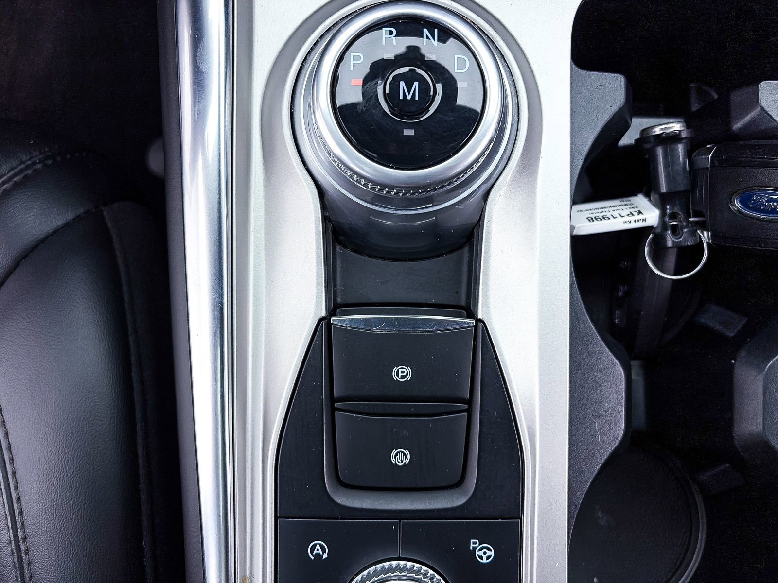 Used 2021 Ford Explorer Platinum w/ Equipment Group 601A AWD/4WD image 30