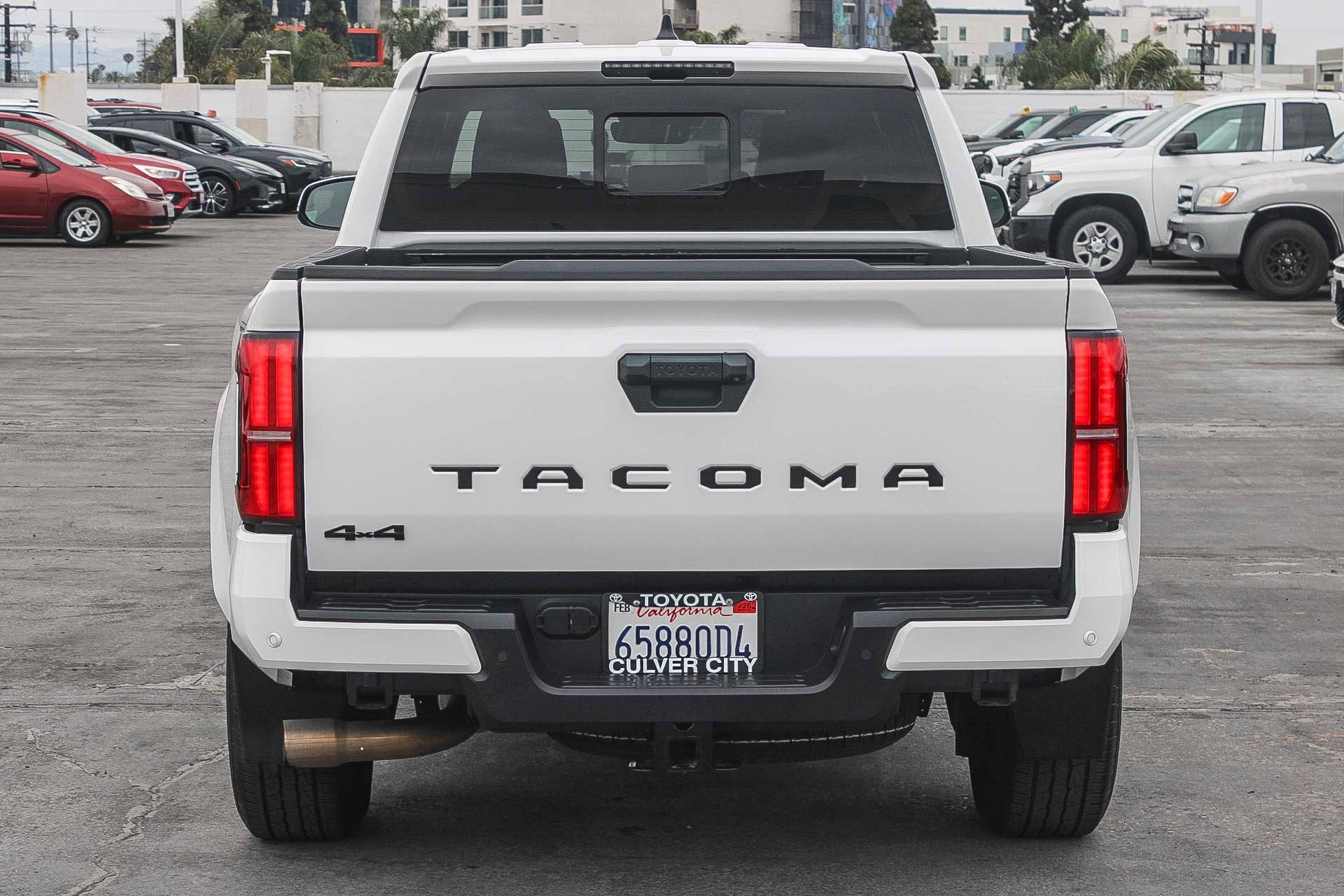 Certified 2024 Toyota Tacoma TRD Sport w/ TRD Sport Upgrade Package AWD/4WD image 8