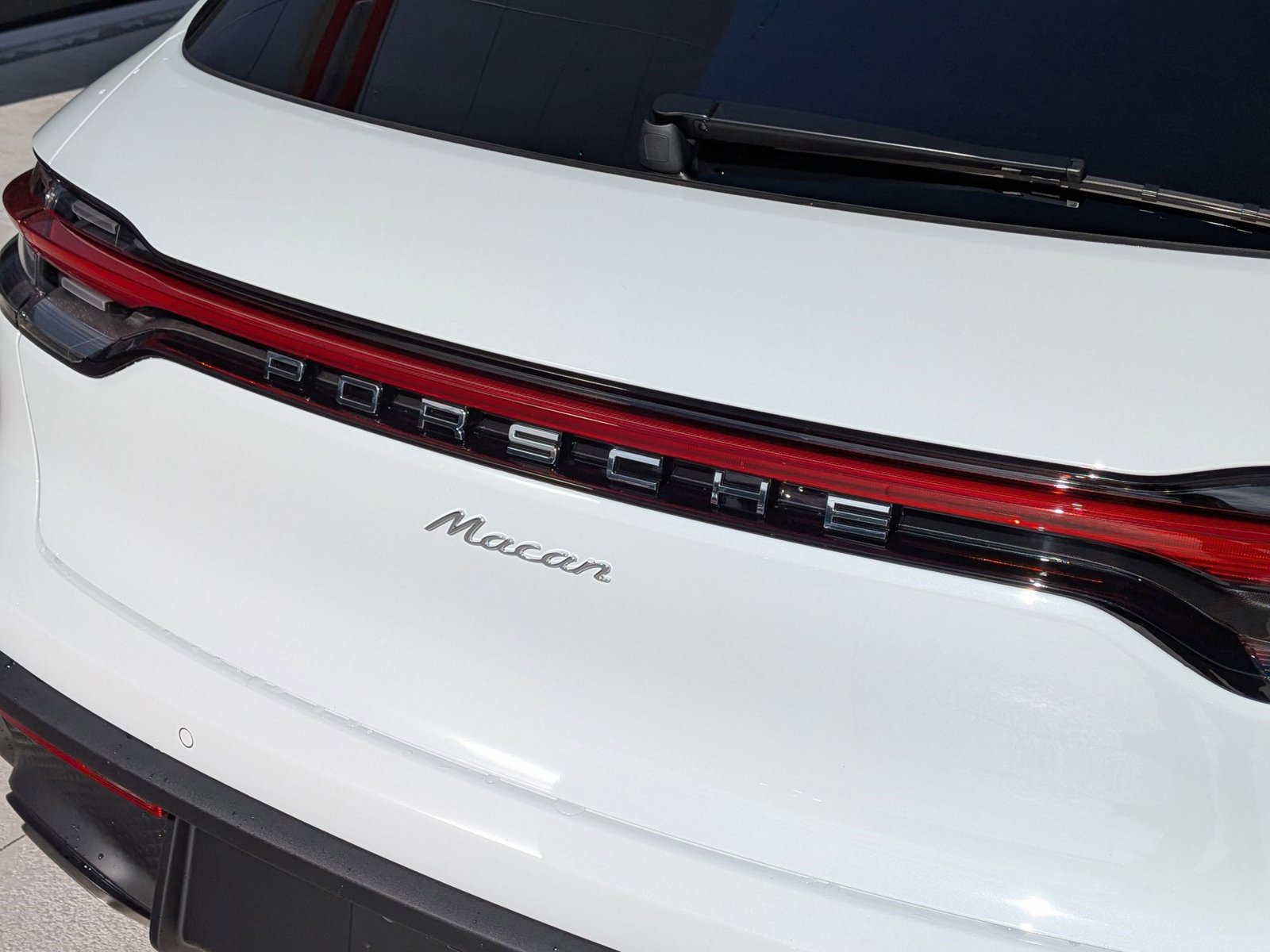 New 2026 Porsche Macan AWD/4WD image 13