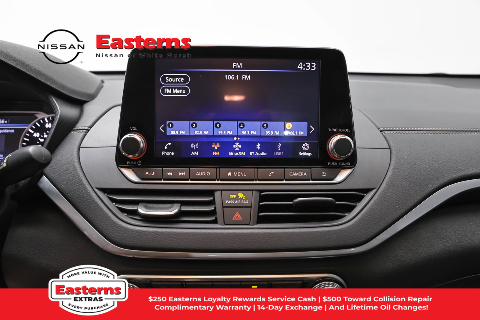 Used 2022 Nissan Altima 2.5 SV w/ SV Premium Package FWD image 12